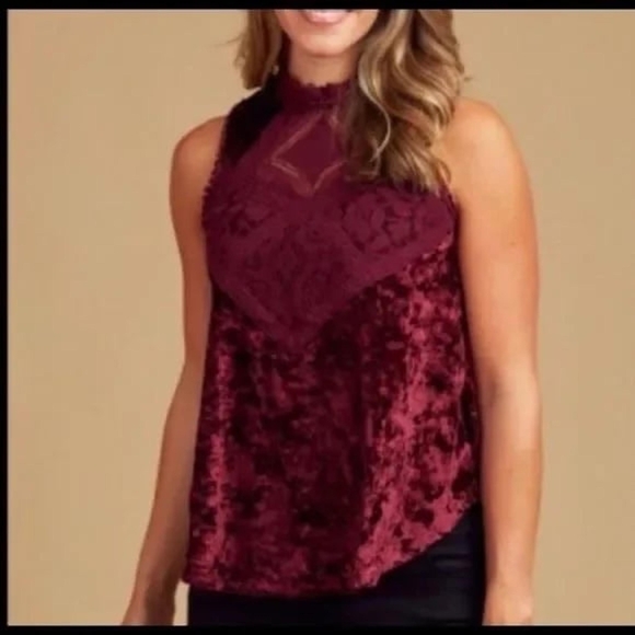Altar'd State Burgundy Crushed Velvet And Lace Sleevless Top - Picture 8 of 8